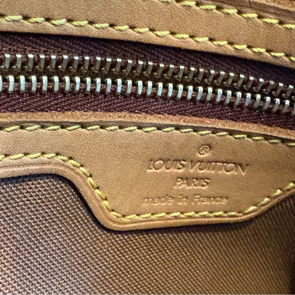 Louis Vuitton Brown Monogram Piano PM Tote Bag - Picture 4 of 16